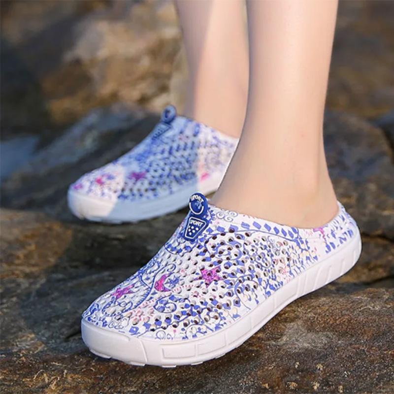 Summer  Hole Shoes Summer Seaside Baotou Slippers Sandals Large Size Women's Shoes Bird's Nest Shoes Beach Shoes