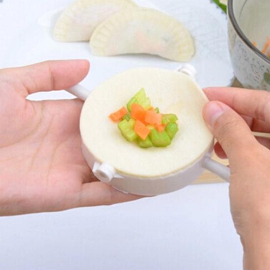 Dumpling Molds plastic Dough Press Dumpling Pie Ravioli Mould Cooking Chinese Food Jiaozi Maker