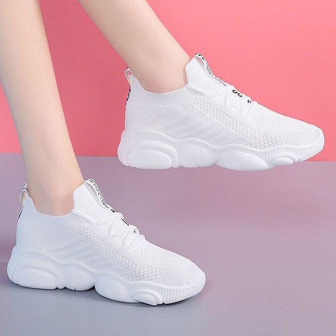 Women's Spring and Summer Walking Running Sports Shoes Soft Sole Non-slip Breathable Shoes Large Size Casual Flat Sneakers