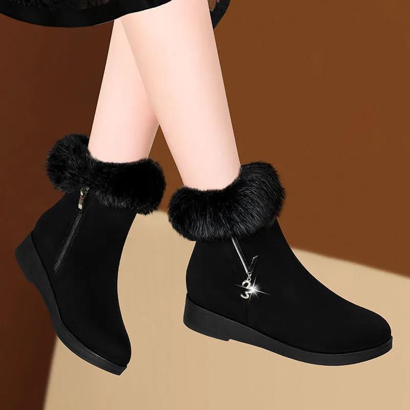 Winter Snow Boots Plus Velvet Thick Warm Shoes Women's Cotton Boots Non-slip Soft-soled Shoes High-top Boots