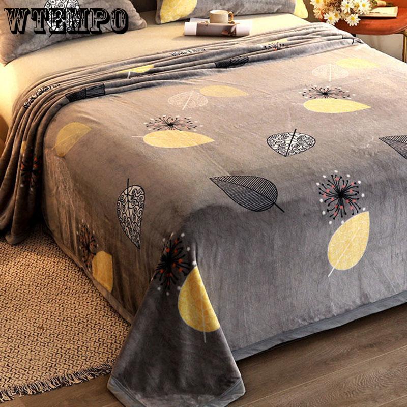 Flannel Blanket Coral Fleece Sheets Thin Section Summer Air Conditioning Blanket Home Towel Child Pillowtop Cover In Winter