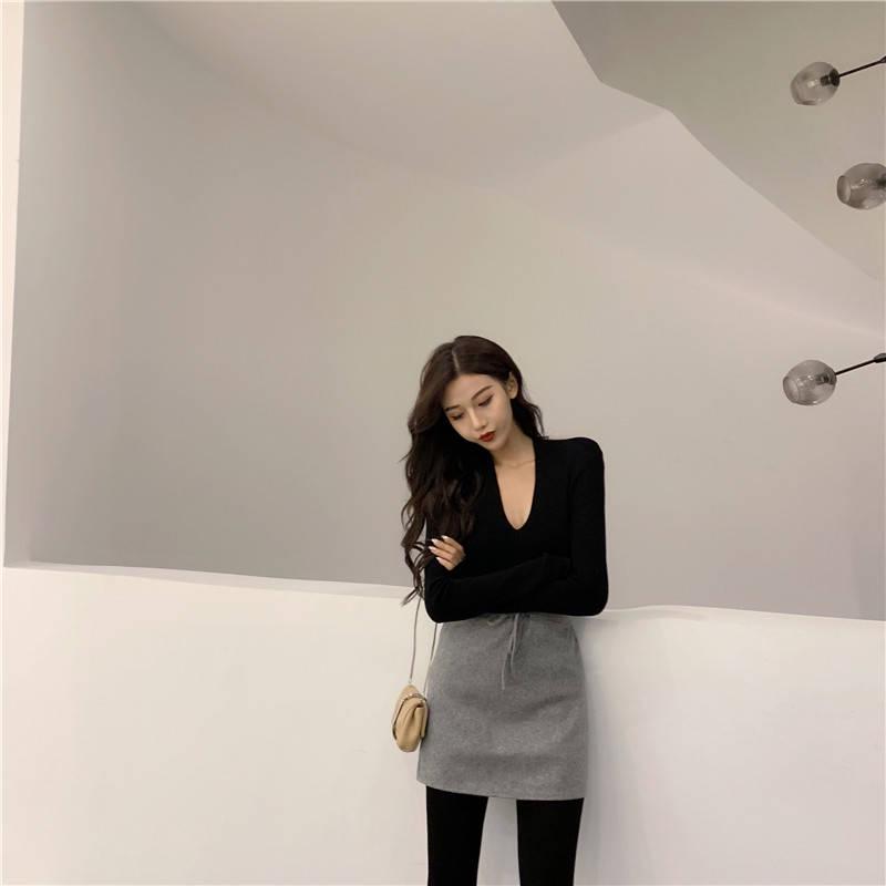 2 Colors Women Sexy Deep V-neck Bottoming Sweater Solid Color Knitwear Slim Fit Knitwear