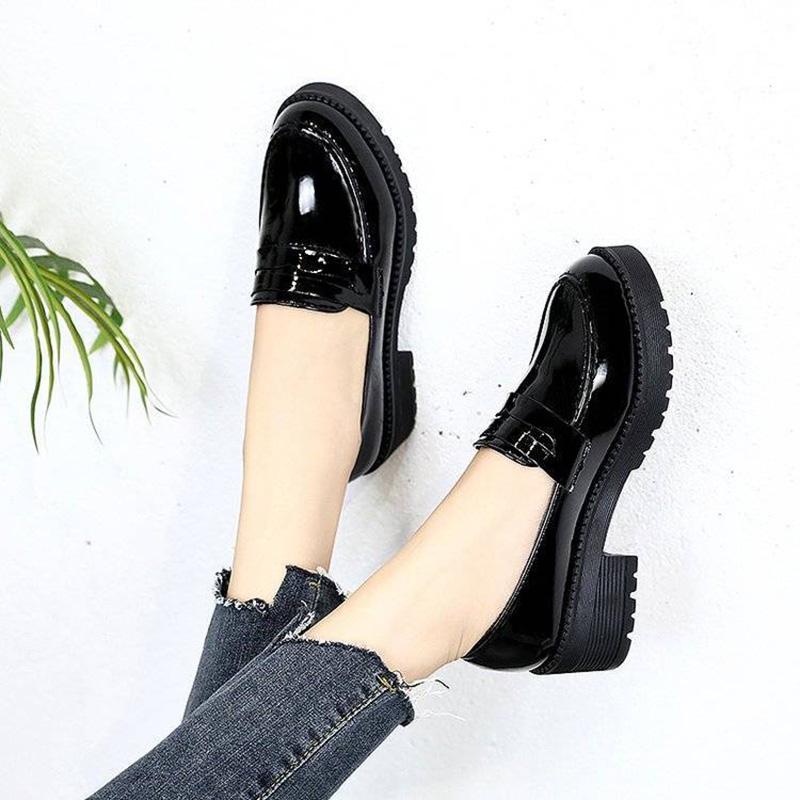 Small Leather Shoes Thick Heels All-match Work Work Professional Black British Style Lazy Shoes Single Shoes Women's Soft Uppers