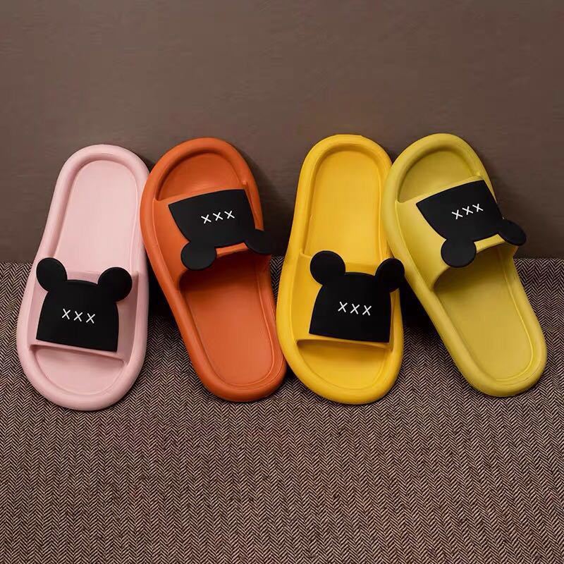 Slippers for Outer Wear Home Non-slip Bathroom Bath Sandals and Slippers Cute Light and Soft Slippers Beach Sandals