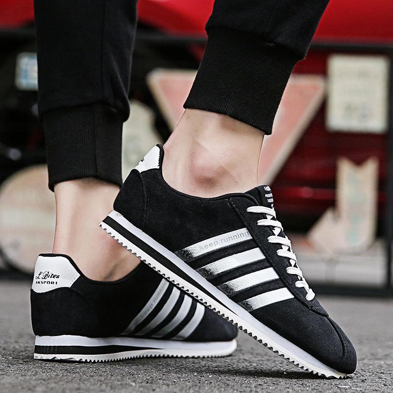 39-45 Men Low-top Canvas Sneakers Running Basketball Shoes Breathable Lightweight Non-slip Shoes Wear-resistant Comfortable White Stripe Skate Shoes