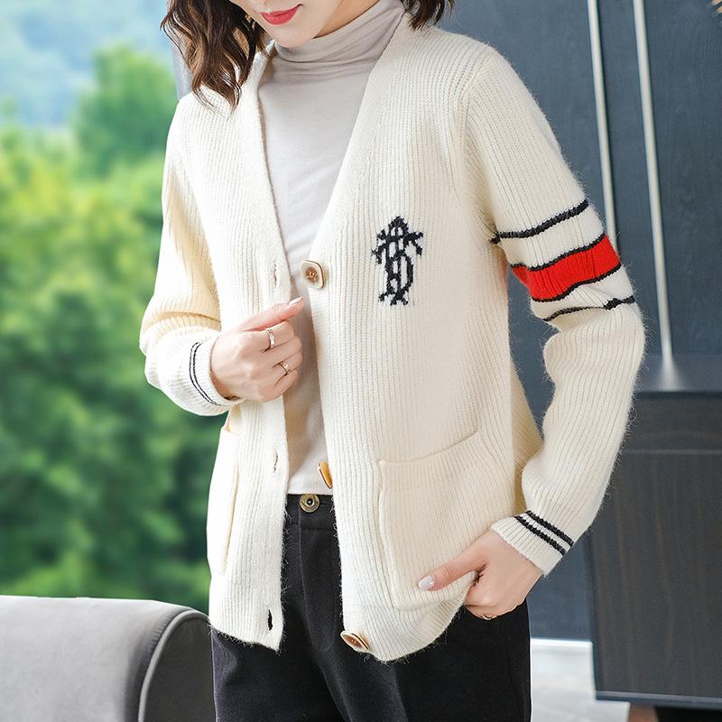 Autumn and Winter Printed Cardigan Women's Plus Size Casual Sweater Coat High-end Wool Sweater