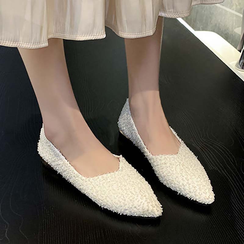 Low-heeled Shoes Spring Single Shoes Female Students Korean Version of All-match Pointed Toe Shallow Mouth Pedal Thick Heel Peas Shoes