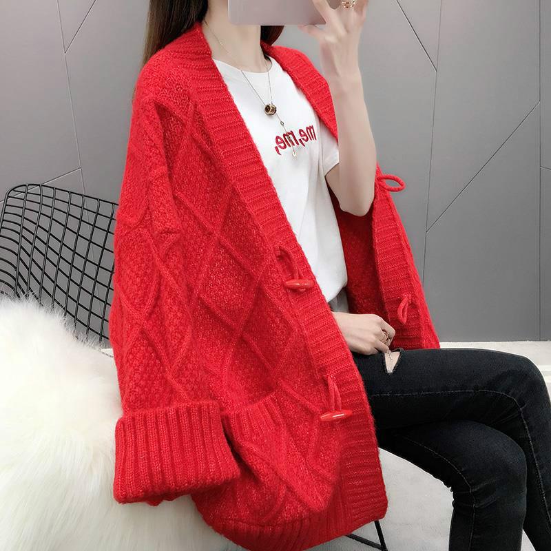 Knit Cardigan Sweater Plus Size Horn Buckle Sweater Autumn and Winter Coat Women Shirt Sweater Loose