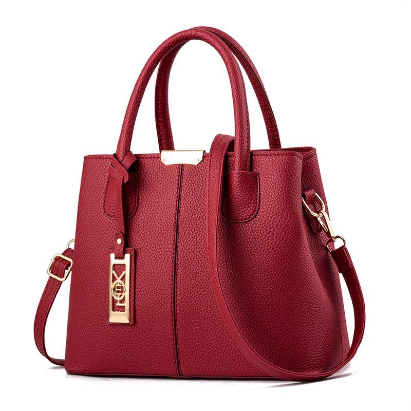 Patent leather bag Big capacity Woman bag European and American style Shoulder Handbag Trendy wild