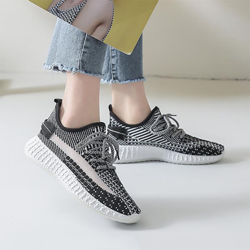 Summer Casual Women's Shoes Breathable Running Sports Shoes Student Flying Woven Coconut Shoes