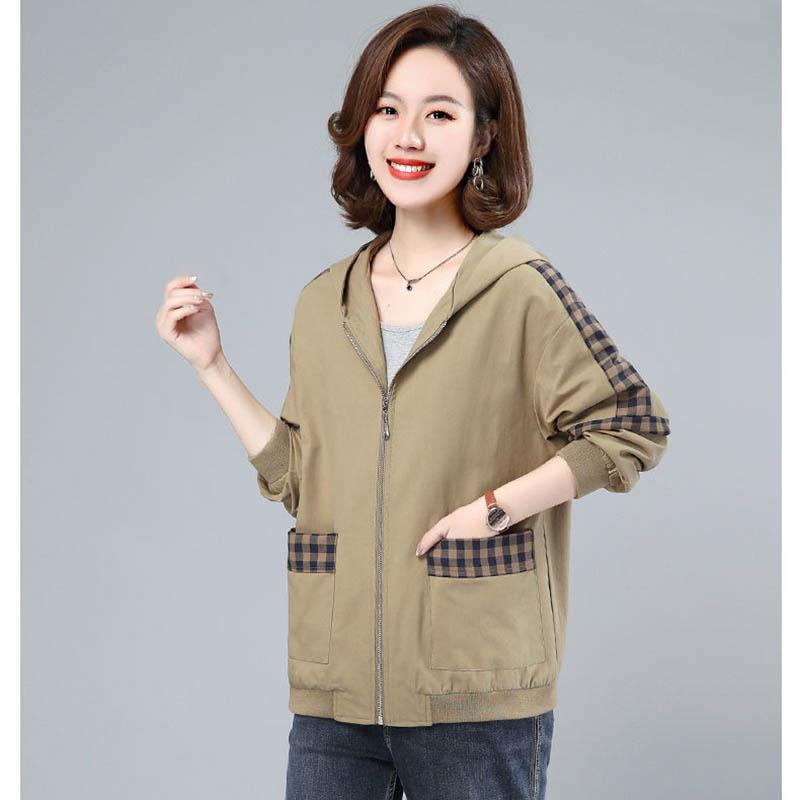 Spring and Autumn Loose Middle-aged and Elderly Western Mother's Hooded Large Size Short Jacket Women