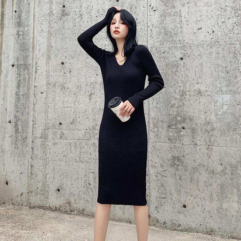 Winter Mercerized Cotton Temperament Goddess Fan Sweater Knit Dress V-neck Long-sleeved Slim Slimming Black Hip Skirt