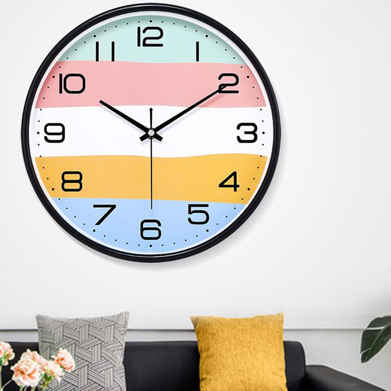 Punch-free Nordic Wall Clock Living Room Clock Modern Minimalist Atmosphere Creative Fashion Ultra-quiet Bedroom Clock Home