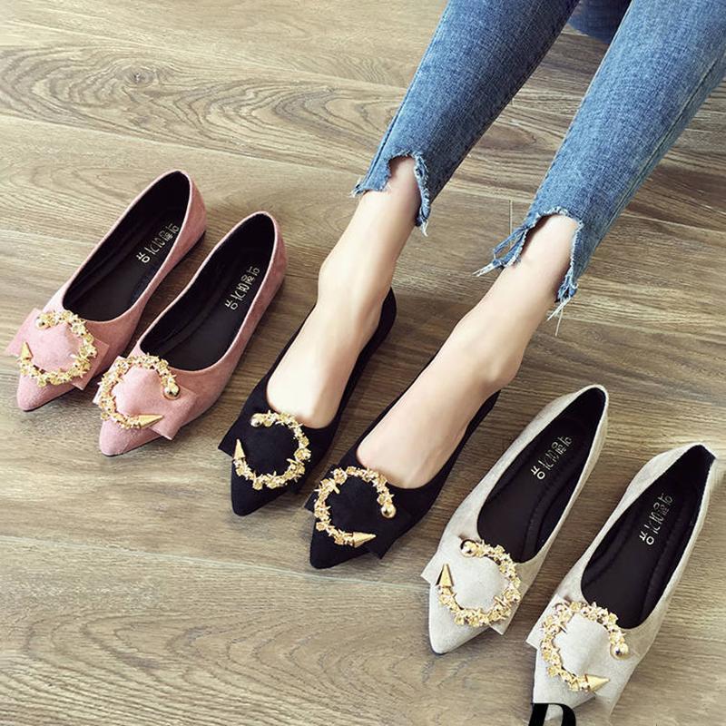 Single Shoes Women's Shallow Mouth Pointed Toe Flat Shoes Women's Soft-soled Lazy Women's Shoes Metal Decorative Flat-bottom Women's Shoes