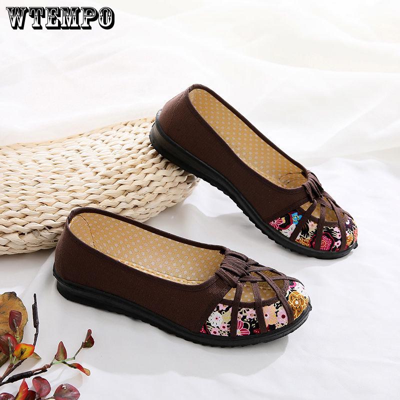 Pair of Women Shoes Women Flats Breathable Casual Slippers Soft Sandals