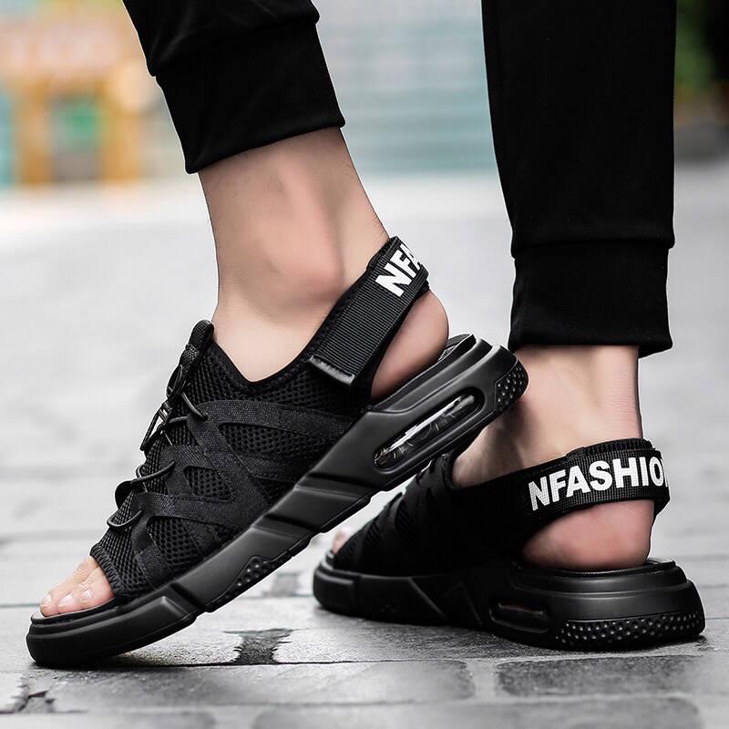 Summer Men's Soft Bottom Beach Shoes Slip-toe Slippers Casual Air Cushion Sports Sandals Men's Trend