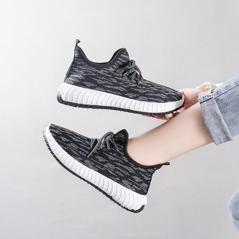 Men's and Women's Breathable Sneakers Mesh Casual Shoes Soft Sole Lightweight Shoes Non Slip Walking Sneakers