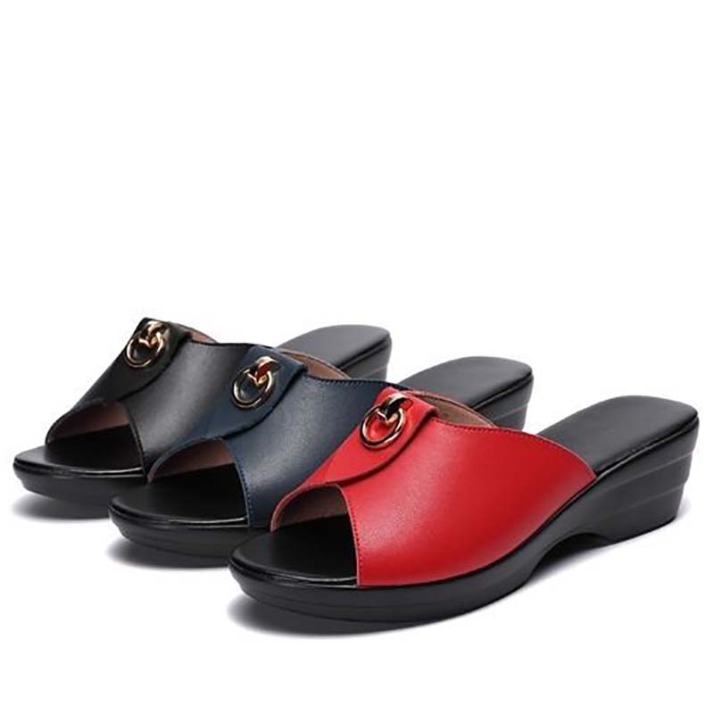 Summer Fish Mouth Soft Leather Women's Slippers Slope with Mother's Flat Shoes Flip-flop Non-slip All-match Casual Women's Sandals