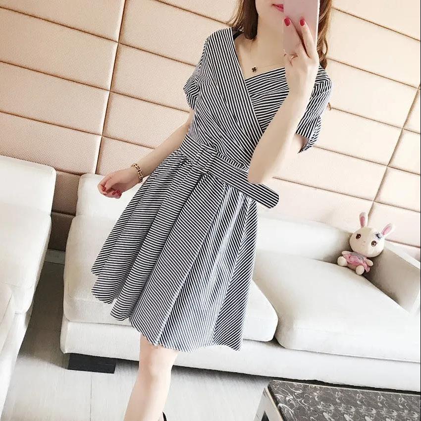 Female Summer Vintage High Waist Graceful Holiday Dress Elegant Slim Pleated Striped V-neck Party Dress