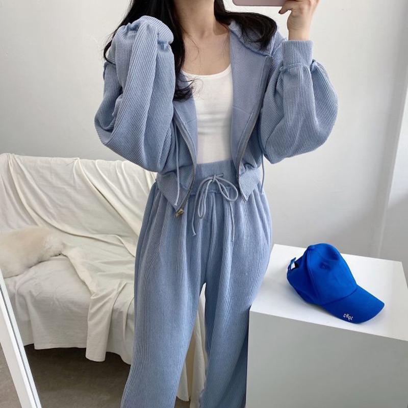 Autumn and Winter Age-reducing Women's Sports Suits Candy-colored Hooded Sweater Coats High-waisted Mopping Pants Casual Sports Suits Yoga Clothes