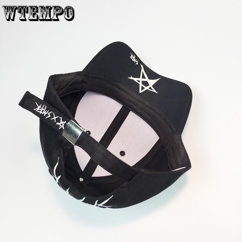 Custom Graffiti Snapback Baseball Caps Black and White Patchwork Men Women Hip Hop Cap Fashion