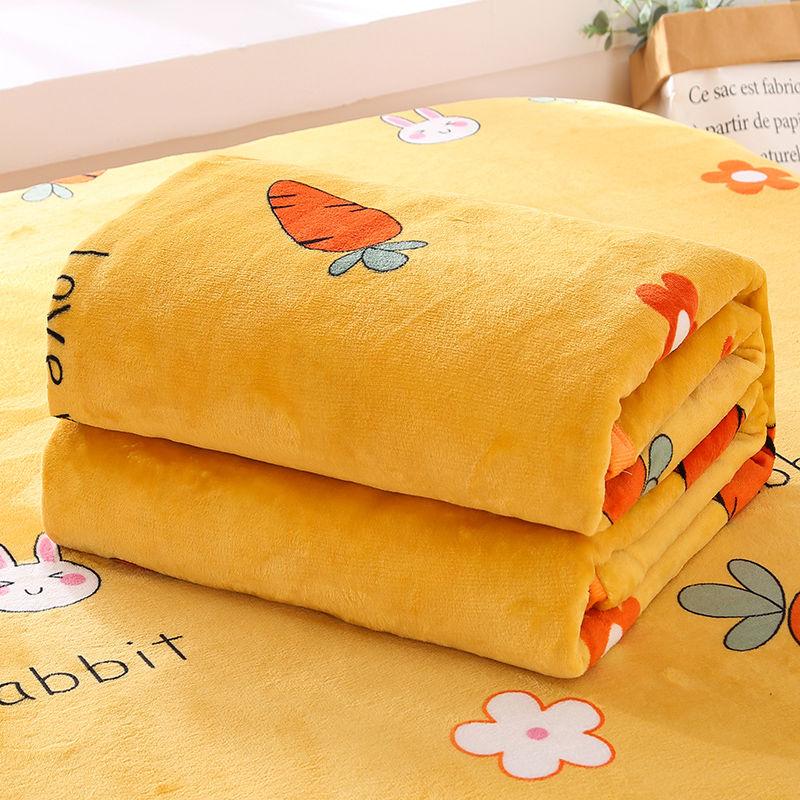 Blanket Quilt Summer Thin Coral Fleece Blanket Thick Winter Flannel Bed Sheet Office Nap Blanket Sofa Decoration Cover Blanket Travel Portable Blanket