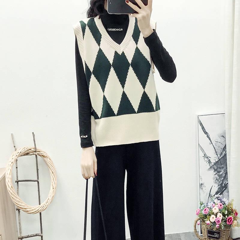 Autumn and Winter Retro Rhombus V-neck Knitted Vest Female Pullover Sleeveless Sweater