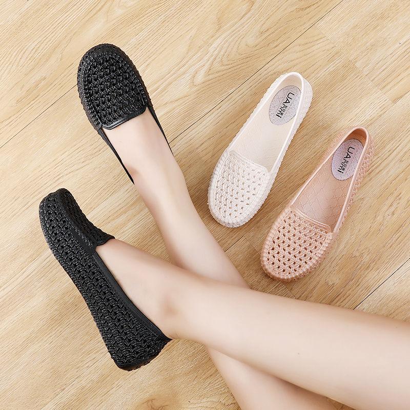 Summer Sandals Female Hollow Baotou Flat Non-slip Nurse Shoes Female Soft Sole Casual Solid Color Breathable Mother Hole Shoes