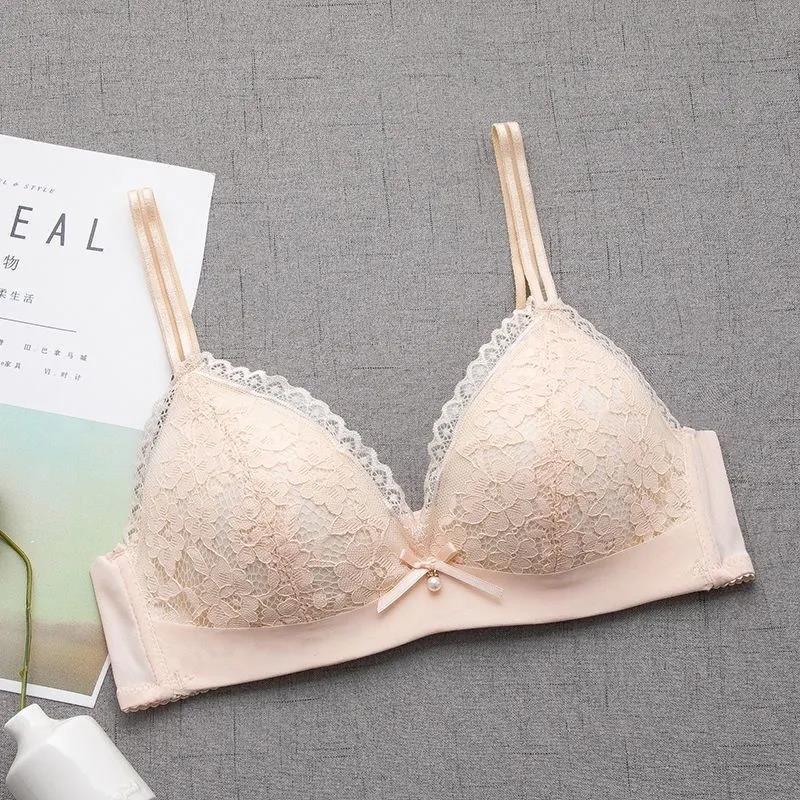 Underwear Women's Thin Small Chest Special Non-wire Gather Bra Bra Triangle Cup Gather Lace Side Bra Without Steel Ring Light and Breathable