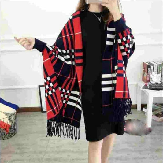 Women's Sweater Cloak Loose Plaid Thick Warmth Classic Outer Knitted Tassel Shawl Sweater Jacket Ladies Temperament Shawl Loose Wrap