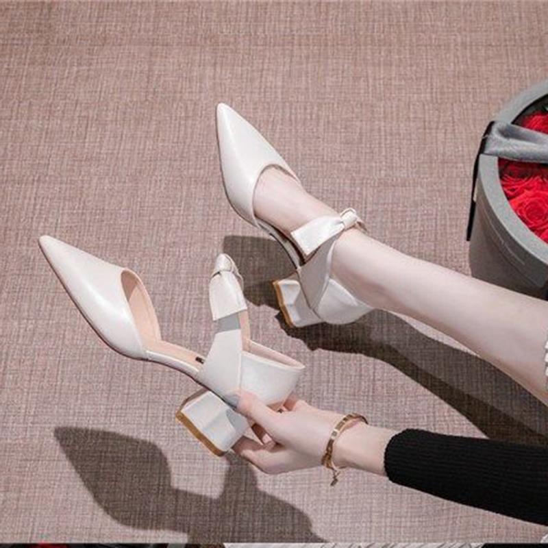 Women's Shoes Pointed Toe Hollow Bow 4.5cm High Heels Thick Heel Sexy Retro British Style High-heeled Sandals Women's High-heeled Loafers