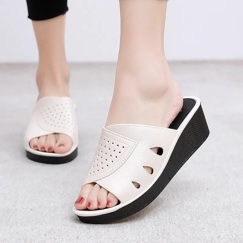 Slippers Women's Summer Outer Wear Thick Bottom High Heels Home Non-slip Bathroom Soft Bottom Wedge Heel Ladies Slippers