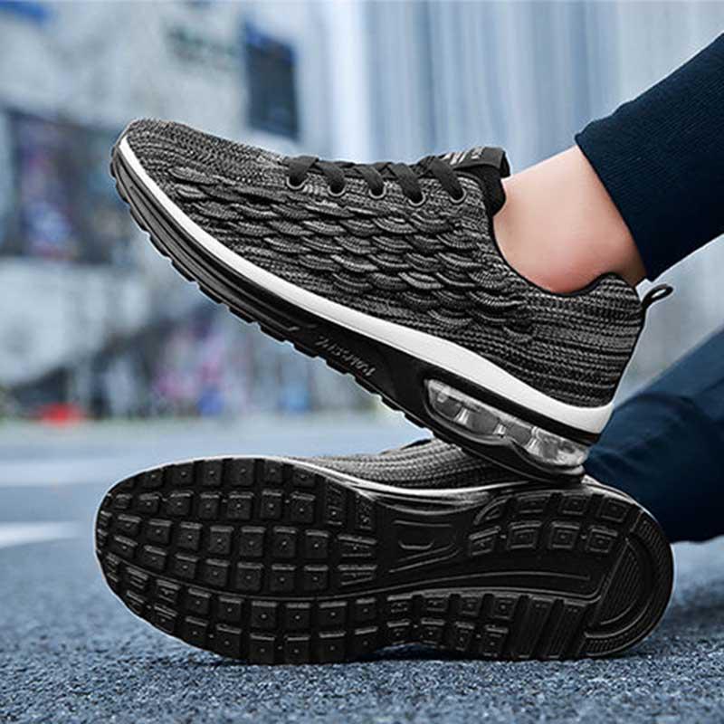 Plus Size 38-45 Men Flying Woven Mesh Running Shoes Lightweight Sneakers Breathable Outdoor Sports Shoes Comfortable Deodorant Running Gym Shoes