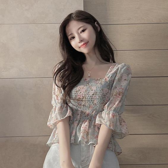 Summer Sweet Floral Bell-sleeved Chiffon T-Shirts with Ruffles At The Waist