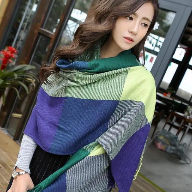 Women's Scarf Winter Thickening and Long Tassel Scarf Korean Color Plaid Knitted Scarf Shawl Dual-use