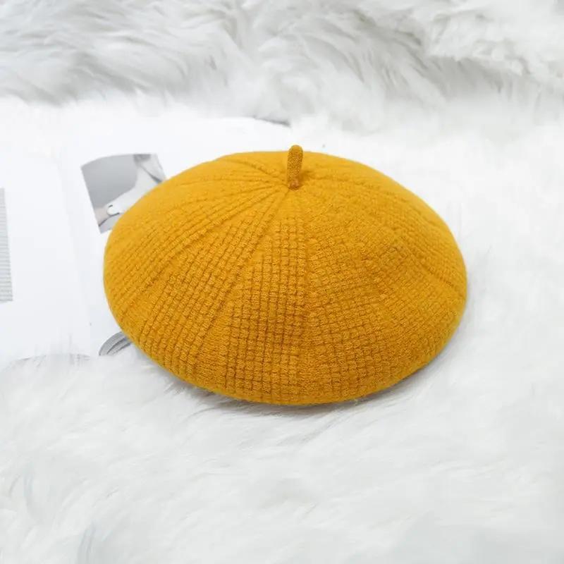 Women's Solid Color Retro All Match Knitted Beret Hat Autumn Winter Wool Blend Simple Painter Hat British Hat Classic Baker Hat