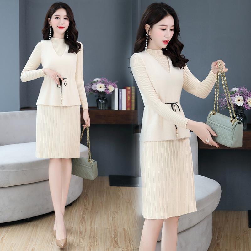 Autumn and Winter All-match Solid Color Two-piece Suit V-neck Vest Knitted Dress Women's Waist Strap Waistcoat