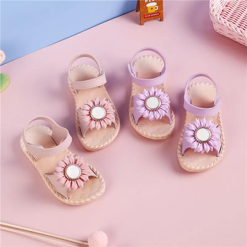 Girls Sandals Little Girls Summer Soft Sole Beach Flat Sandals Anti-slip Flowers Decoration Casual Princess Light Sandals