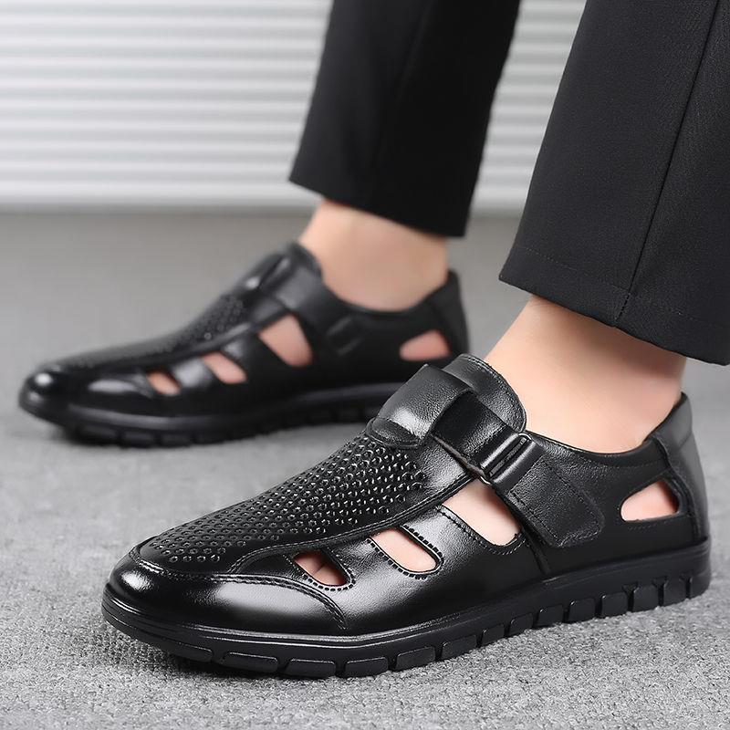 Men's Leather Sandals Summer Breathable Leather Shoes Middle-aged and Elderly Soft Bottom Hole Shoes Hollow Light and Breathable