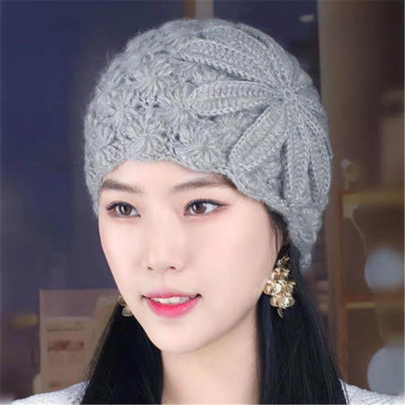 Women's Handmade Knitted Hats Fashion All-match Embroidered Woolen Hats Winter Thick Warm Plush Hats