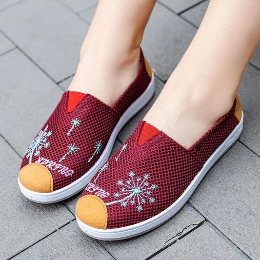 Breathable Net Shoes Women's Low-top Breathable Women's Single Shoes Flat Bottom One-step Embroidered Shoes Ladies Soft Bottom Wear-resistant Leisure