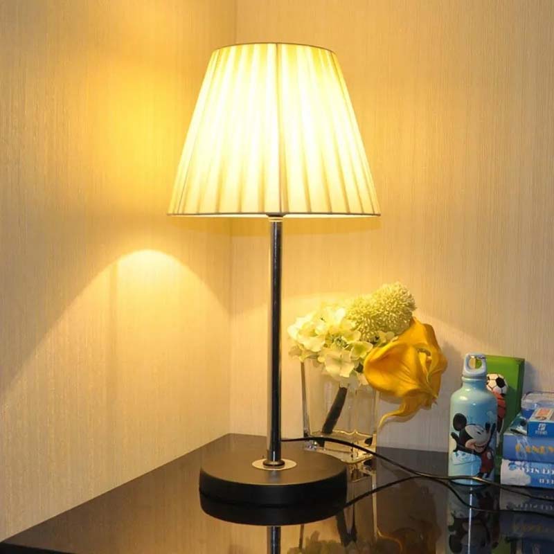 Bedroom Bedside Lamp Warm Light Creative Simple Table Lamp