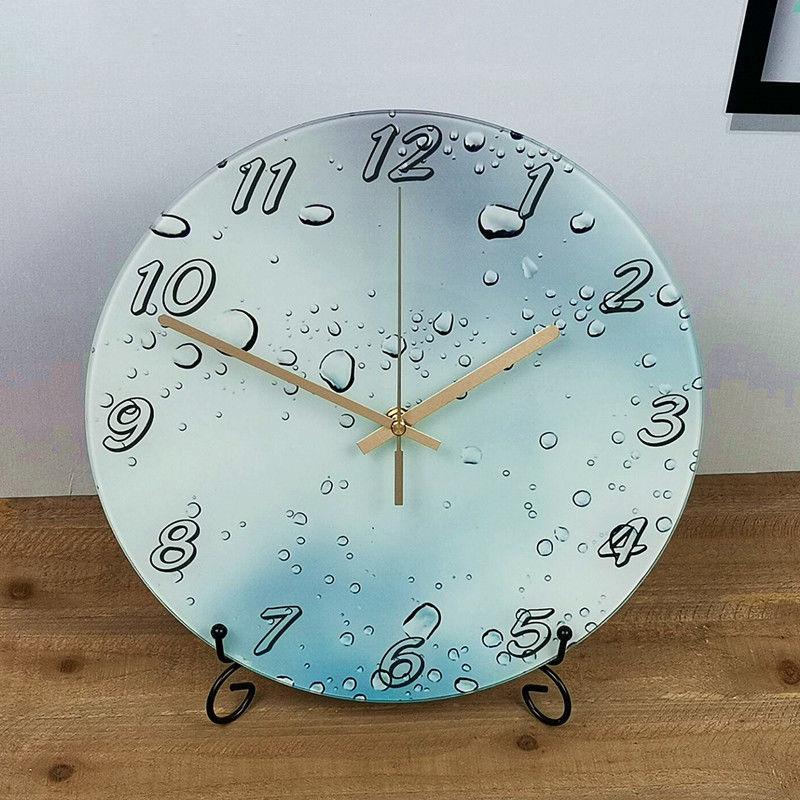 Nordic Personality Light Luxury Creative Minimalist Wall Clock Free Punching Mute Living Room Quartz Clock Simple Modern Home Clock