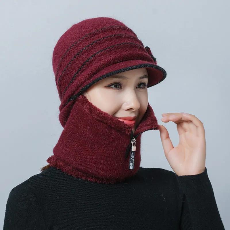 Women's Hat Autumn and Winter Floral Face Ear Protection Wool One-piece Scarf Mask Hat Plus Velvet Thickening Cycling Windproof Warm Mother Hat