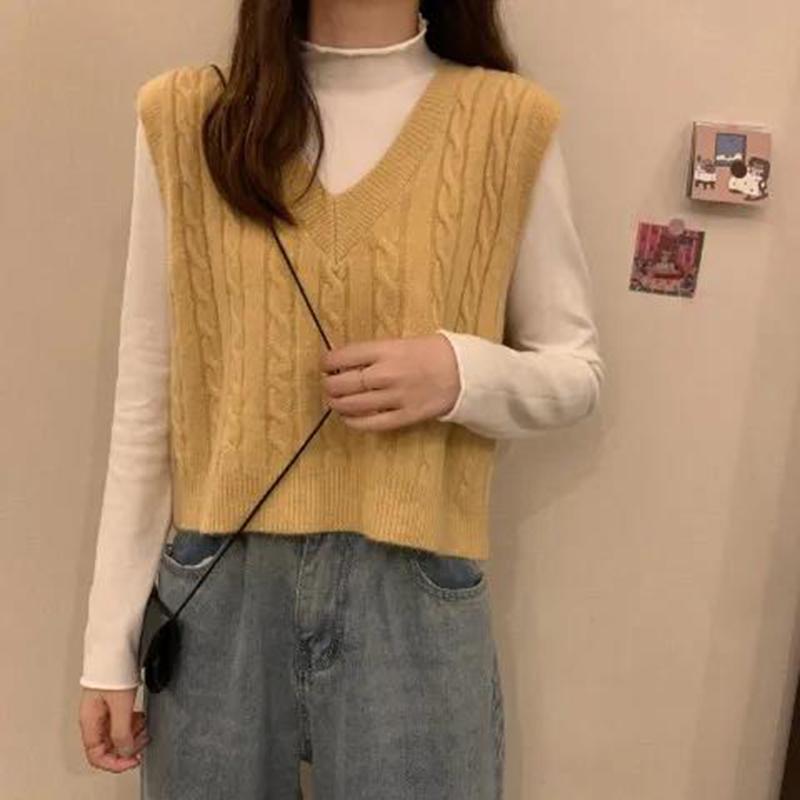 Pure Color White V-neck Sleeveless Waistcoat Vest Sweater Sweater Spring and Autumn Short Outer Jacket Simple and Versatile