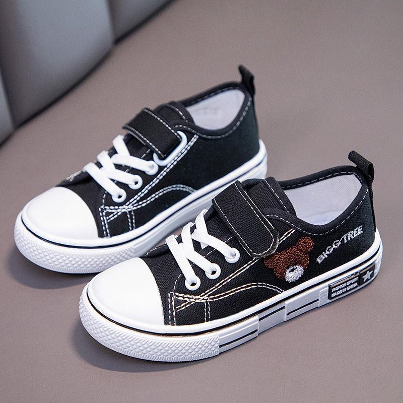 Baby Low-cut Non-slip Shoes Solid Sole Casual Sneakers Universal All-match Cartoon Embroidered Canvas Shoes for Boys and Girls