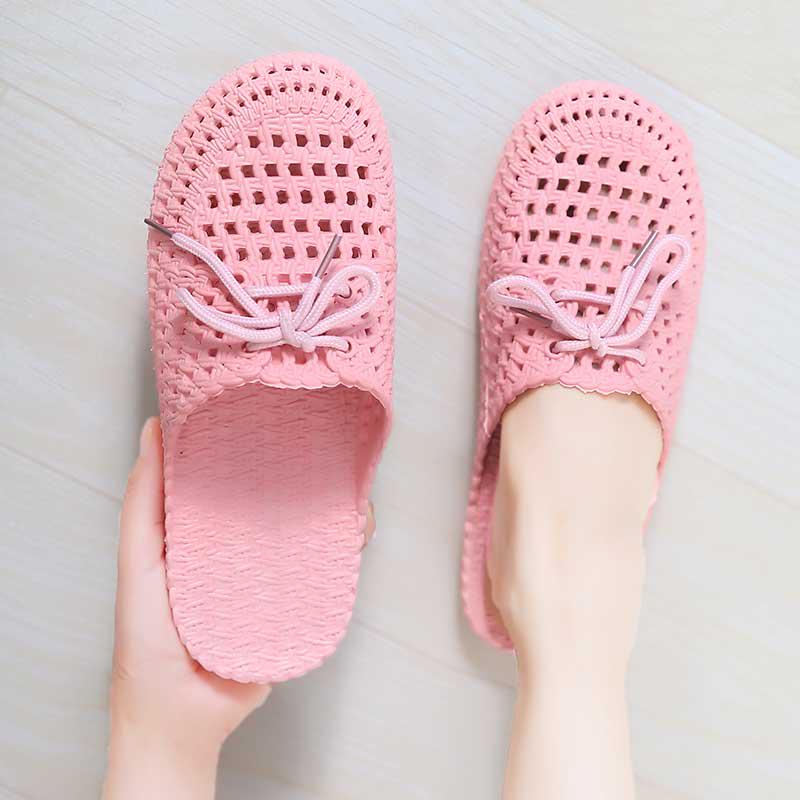 Black Slippers Female Summer Hollow Shoes Indoor and Outdoor Bathroom Bath Beach Slippers