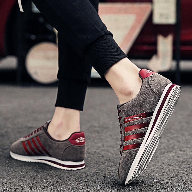 39-45 Men Low-top Canvas Sneakers Running Basketball Shoes Breathable Lightweight Non-slip Shoes Wear-resistant Comfortable White Stripe Skate Shoes