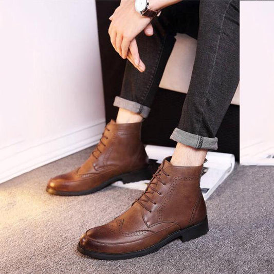 Autumn and Winter Brock Carved Pointed Toe Martin Boots Men's Leather Shoes Men's High-top Shoes