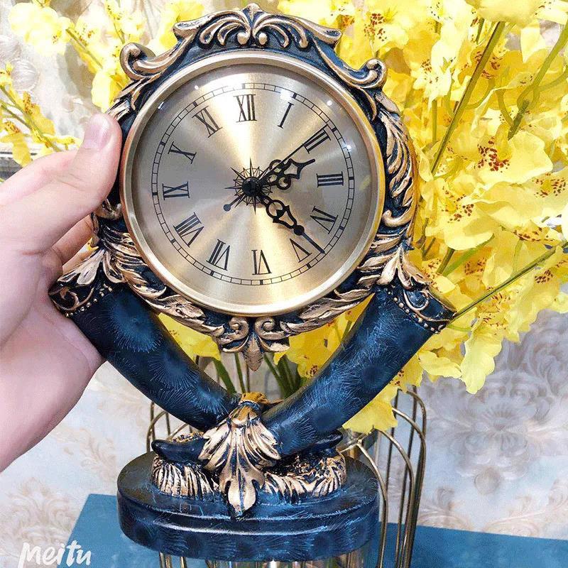 Nordic Creative Clock Ornaments Home Living Room Office Bedroom Bedside Study Desktop Soft Decorations Home Clocks